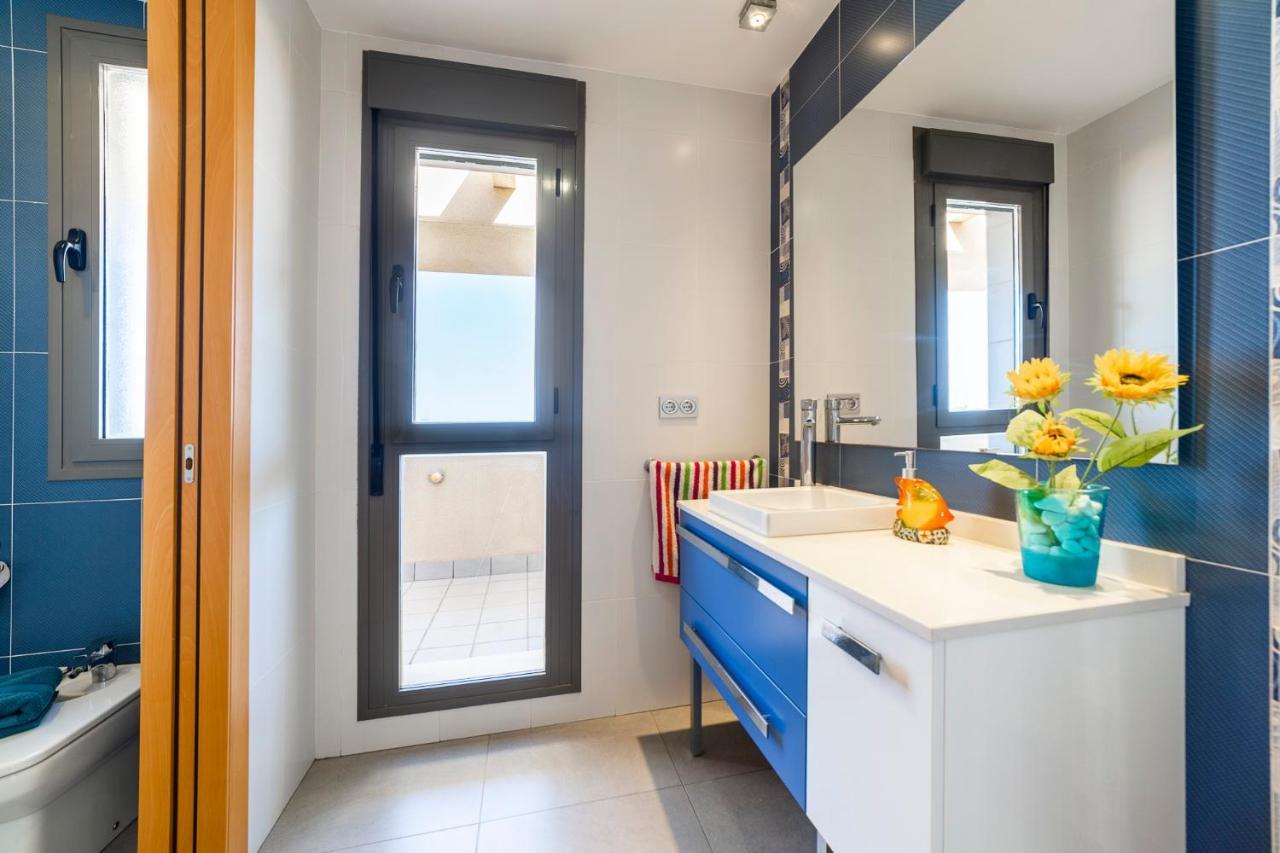 לינה וארוחת בוקר רוקאוטס דה מר Atico Dentro De Casa Privada מראה חיצוני תמונה