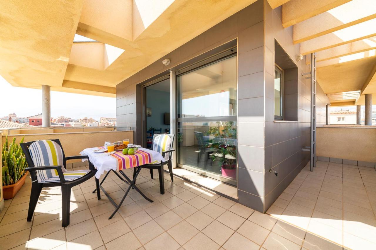 לינה וארוחת בוקר רוקאוטס דה מר Atico Dentro De Casa Privada מראה חיצוני תמונה