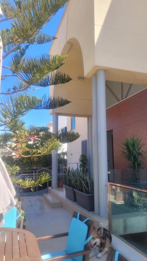 לינה וארוחת בוקר רוקאוטס דה מר Atico Dentro De Casa Privada מראה חיצוני תמונה